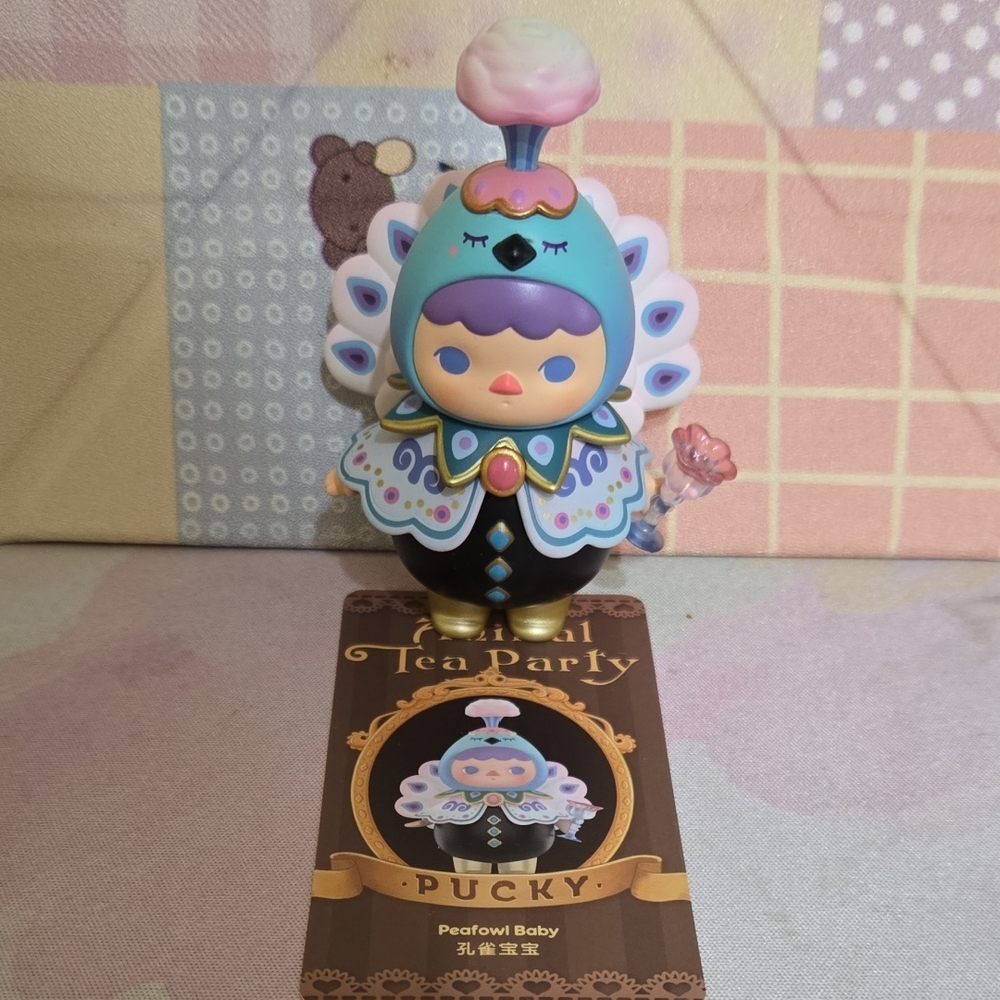 Pucky Animal Tea Party Peafowl Baby Popmart